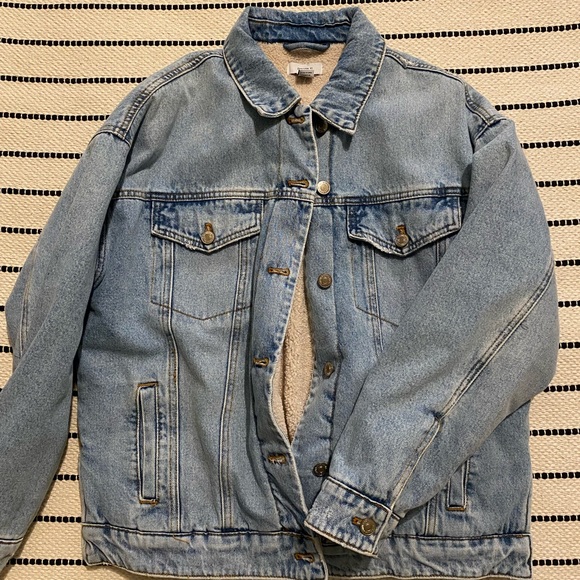 Oversized Sherpa denim jacket - Picture 1 of 5